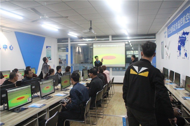 河北智飛極農無人機科技|一鳶科技|行業(yè)定制無人機