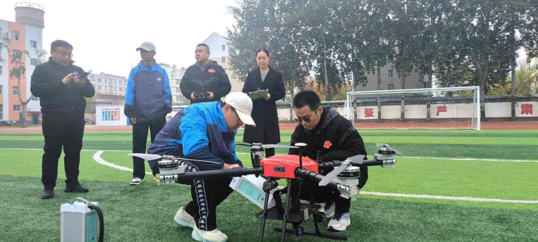 河北智飛極農(nóng)無人機科技|一鳶科技|行業(yè)定制無人機 圖片